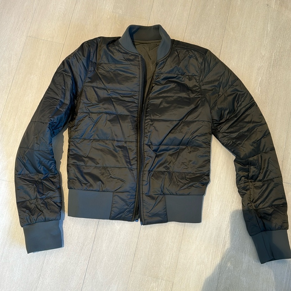 Lululemon Non-Stop Bomber DKOV 4